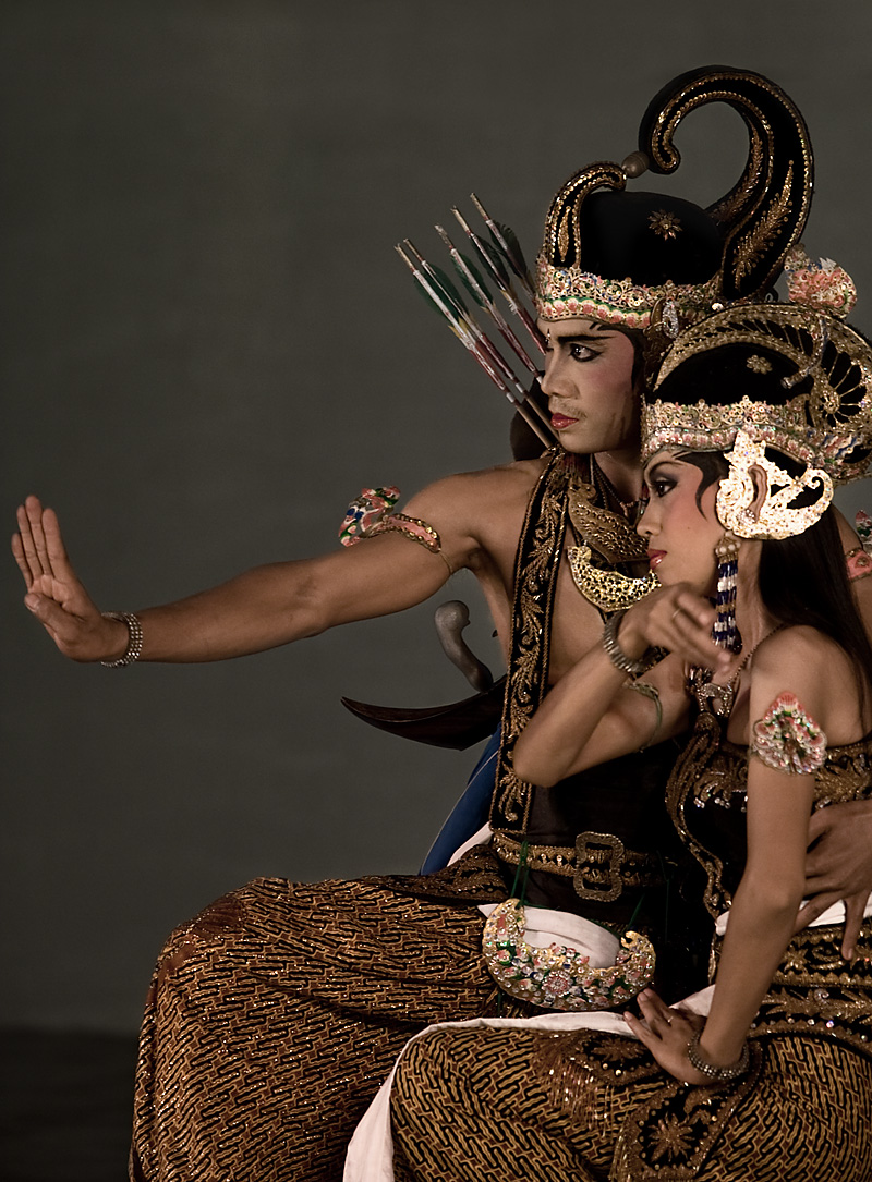 An actor in a Hindu epic, Ramayana performance. - Jogjakarta, Java, Indonesia - Daily Travel Photos