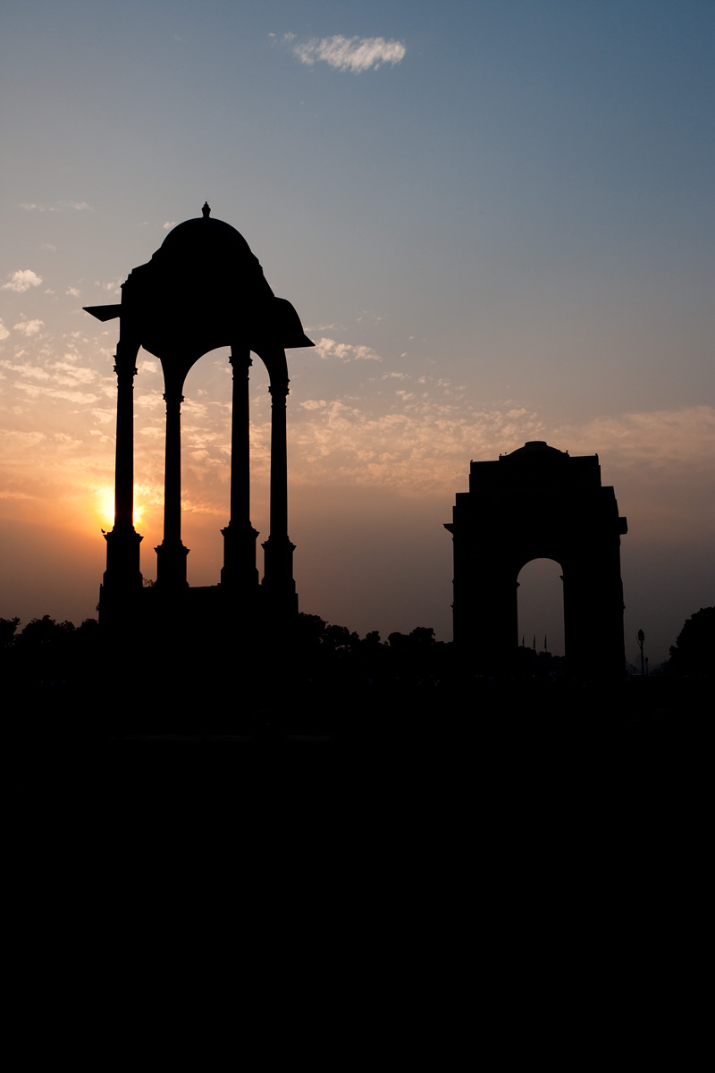 India Gate and a nearby structure at sunset. - Delhi, India - Daily Travel Photos